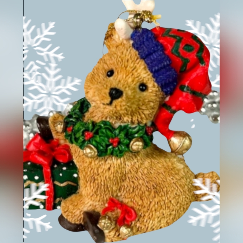Vintage Christmas Reindeer Holiday Collectible Ornament - Picture 1 of 5